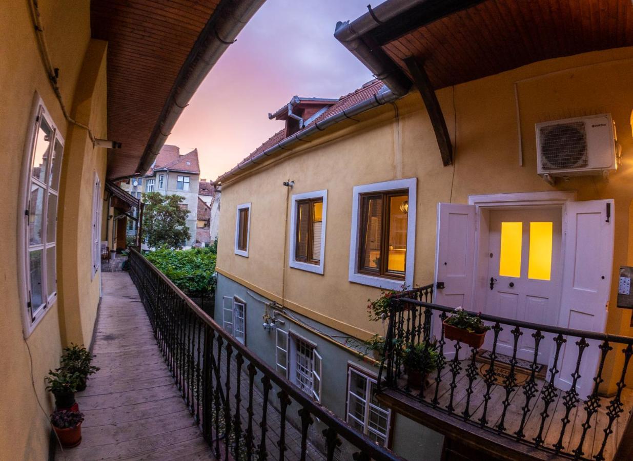 Moldos Haus Sibiu Exterior foto